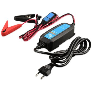Blue Smart IP65 Charger 12/10 + DC connector